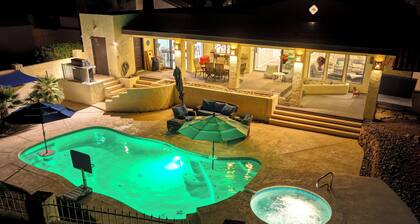 Resort Style Backyard on the Golf Course, EV Charger