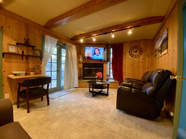 Téléviseur connecté, foyer, jeux vidéo