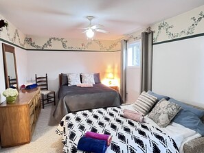 3 Schlafzimmer, Schreibtisch, Bügeleisen/Bügelbrett, kostenloses WLAN