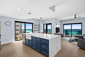 Interior - Origin 0604 - One Bedroom - Stunning Gulf Views (Panama City Beach)