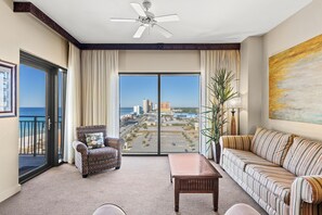 Televisión y reproductor de DVD 