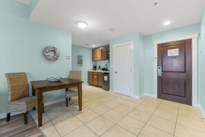 Dining - Origin 1129 - Efficiency Unit - Partial Gulf View (Panama City Beach)