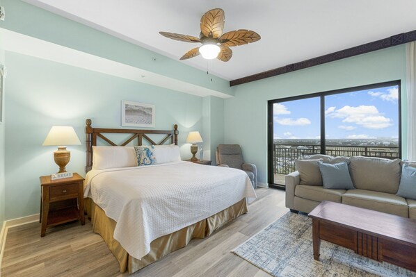 1 bedroom, iron/ironing board, WiFi, bed sheets - Origin 1129 - Efficiency Unit - Partial Gulf View (Panama City Beach)