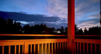 3BR/2BA Condo- Central to Activities