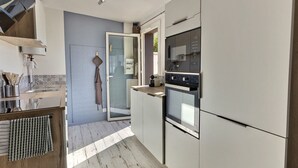 Casa, terrazzo (Le Bougainvillier) | Cucina privata | Seggiolone