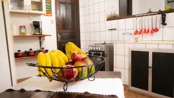 Casa adosada panorámica | Cocina privada | Nevera en la zona común y productos de limpieza ecológicos