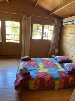 6 chambres, fer et planche Ă repasser, Wi-Fi gratuit, draps fournis