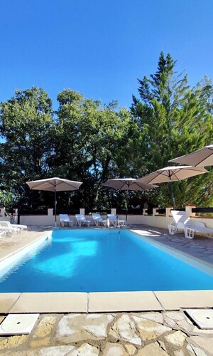 Villa 250 m2 16 persons, private swimming pool in 5000 m2 fully fenced park