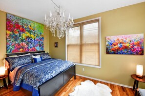 3 habitaciones, escritorio, tabla de planchar con plancha y wifi gratis 