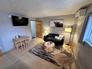 Grand Apartment - North Coast Place (Marquette)