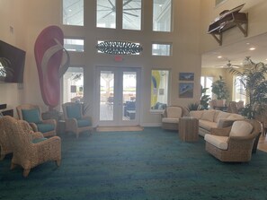 Hus, flere senger, balkong, strandutsikt | Utsikt fra rommet