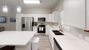 House, Multiple Beds, Balcony, Beach View | Private kitchen | Fridge, microwave, oven, stovetop