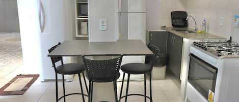 Fridge, microwave, oven, blender