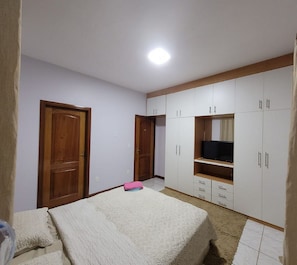 Suite | 1 chambre, espace de travail pour ordinateur portable