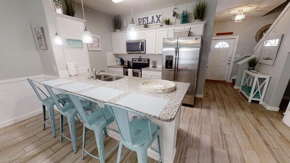 House, Multiple Beds, Kitchen, Beach View | Private kitchen | Fridge, microwave, oven, stovetop