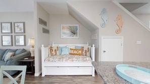 Casa, varias camas, balcón | 3 habitaciones, cuna de viaje, wifi gratis y ropa de cama