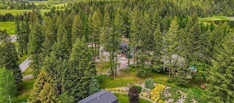 Relax in the Woods Close to Glacier, Big Fork and Whitefish!