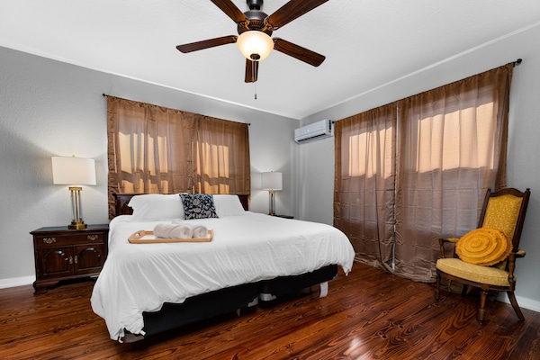 3 bedrooms, iron/ironing board, free WiFi, bed sheets