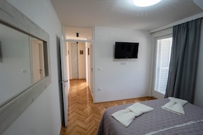 2 chambres, fer et planche Ă repasser, accĂšs Internet, draps fournis