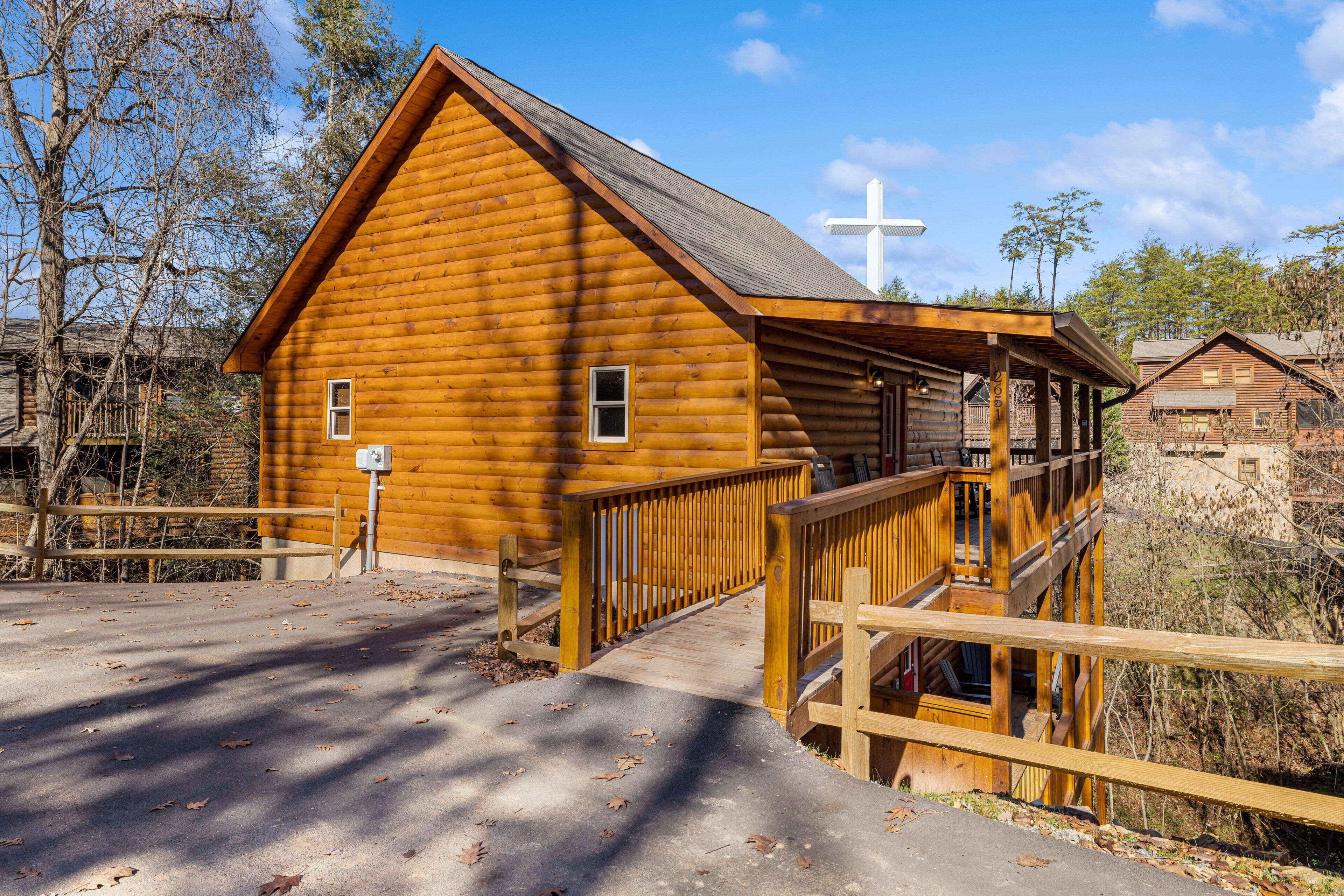 The "Red Bird Cabin" is a newly built 2 bed/2 bath cabin less than a mile from Pigeon Forge.