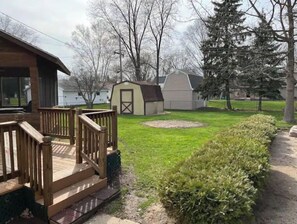 Property grounds - Walk to Lambeau, Resch, Expo, and Titletown (Green Bay)