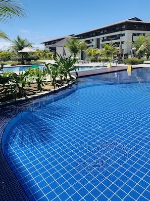 15 piscinas al aire libre