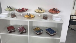 自助早餐