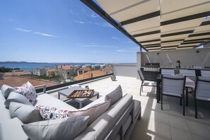 Premium Apartment | Terrace/patio