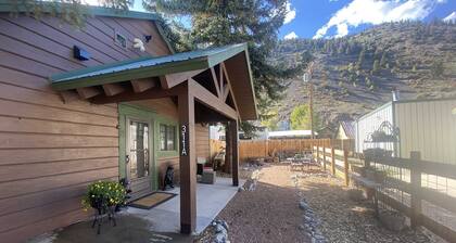 Spruce Lodge - Newly Remodeled - Ice Climbers Special