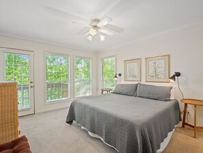 4 bedrooms, free WiFi, bed sheets - Smith Lake Retreat: 4 BR, 3 BA House in Crane Hill, Sleeps 10 (Crane Hill)