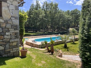 Piscine extérieure