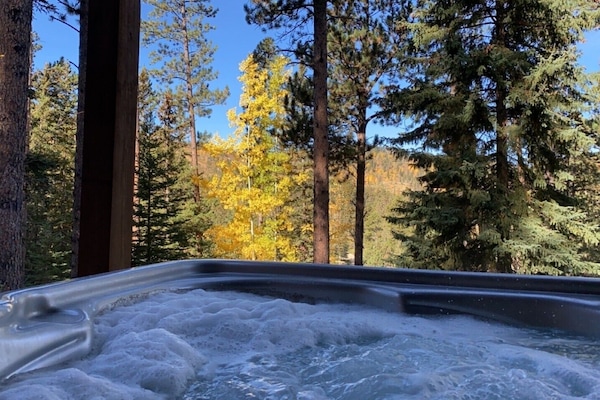 Bañera de hidromasaje al aire libre
