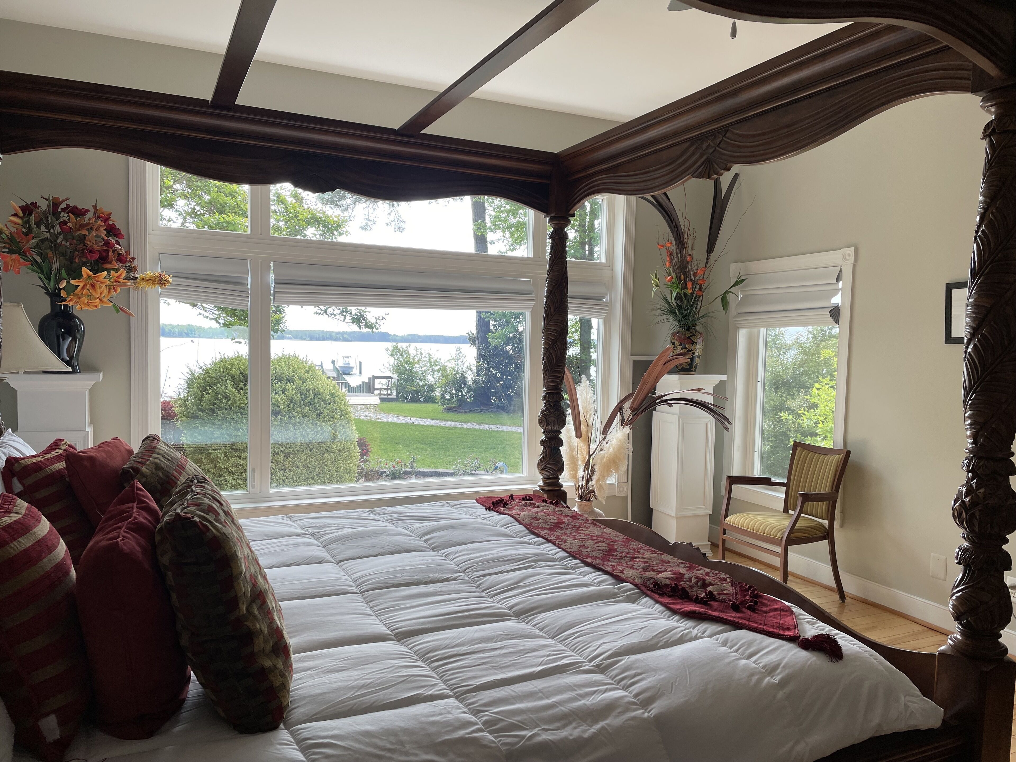 6 室のベッドルーム、アイロン / アイロン台、WiFi (無料)、ベッドシーツ