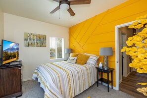 3 Schlafzimmer, Schreibtisch, Bügeleisen/Bügelbrett, kostenloses WLAN