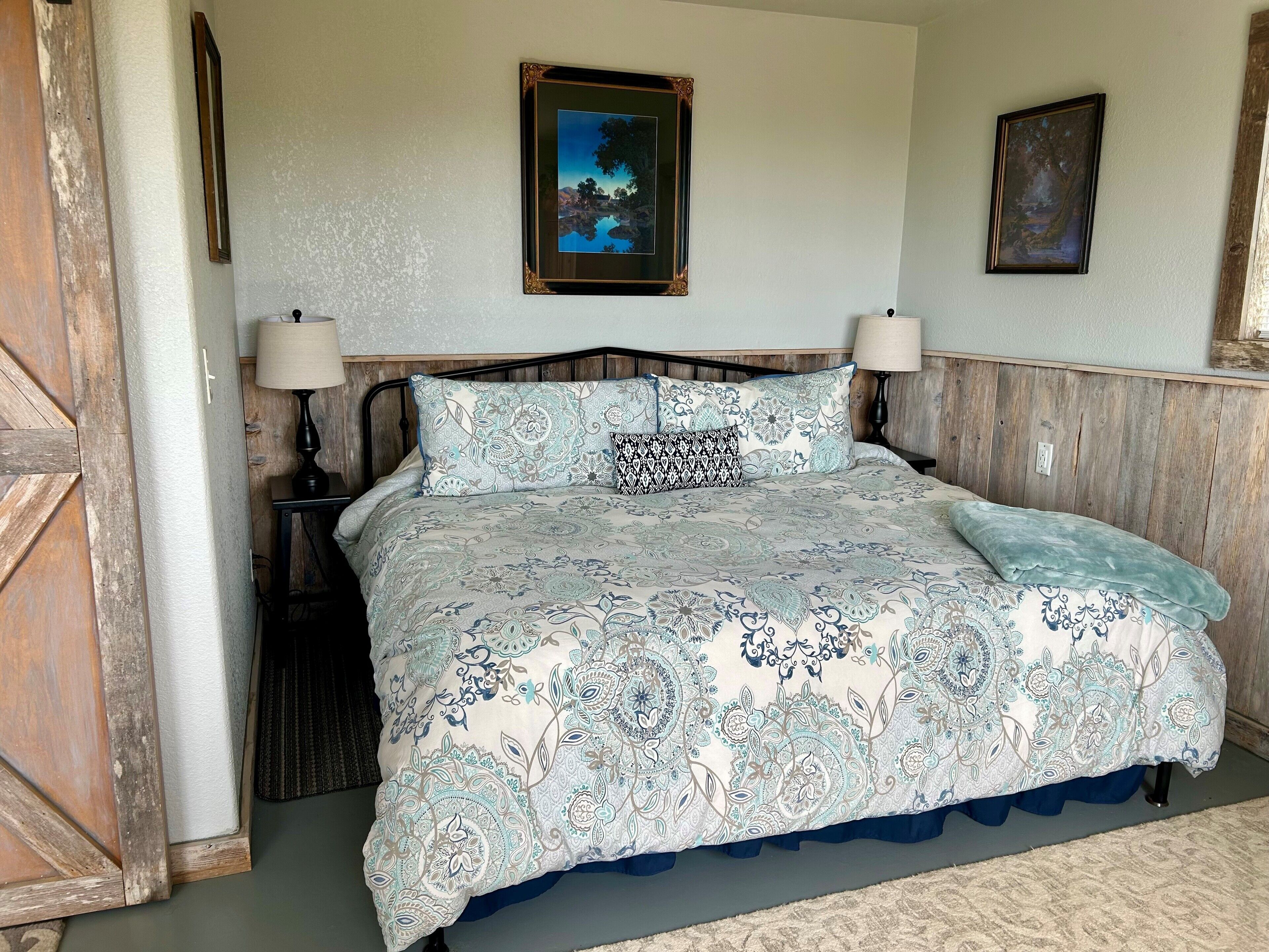 1 bedroom, free WiFi, bed sheets