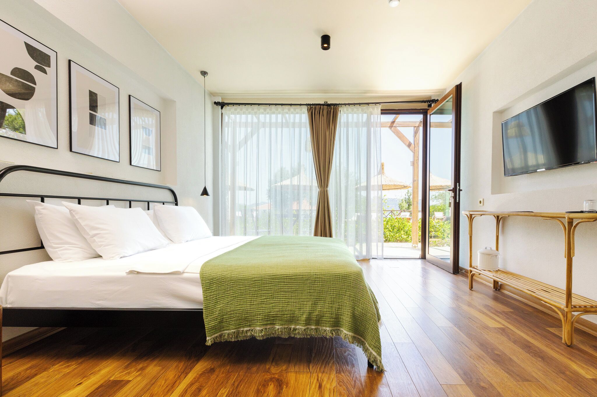 nature room - partial sea view by pool | premium bedding, minibar, free wifi, bed sheets
