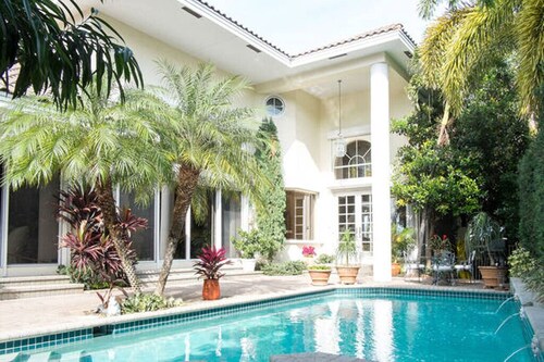 Stunning Intracoastal Beach Home w/Boat Dock