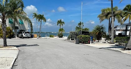 ISLAND PARADISE