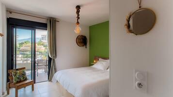 1 camera, Wi-Fi, lenzuola