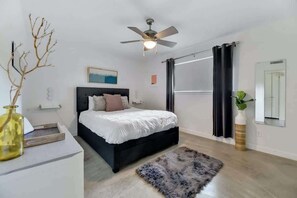 2 bedrooms, iron/ironing board, travel cot, WiFi