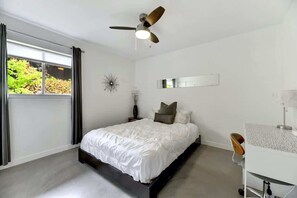 2 chambres, fer et planche à repasser, lit de bébé portatif, Wi-Fi