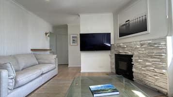 TV connectée, cheminée