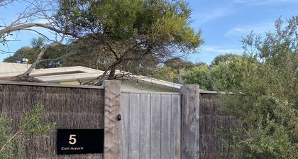 Great location! Just a 4 minute walk from Tideways Beach