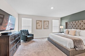 6 Schlafzimmer, Reisekinderbett, WLAN, Bettwäsche