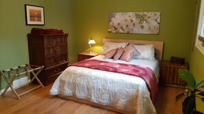 3 habitaciones, escritorio, wifi gratis y ropa de cama 
