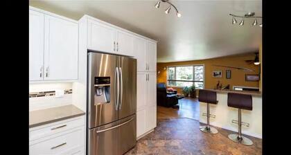 Home on large park like lot. Close to beaches, Prov parks & festival grounds.