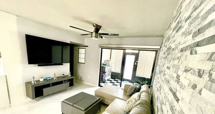 Modern Resort-Style Stay