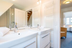 Immagine non classificata, 5 di 42, pulsante