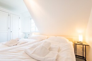 2 bedrooms, iron/ironing board, WiFi, bed sheets - Haderslebener Str. 28 (Sylt)