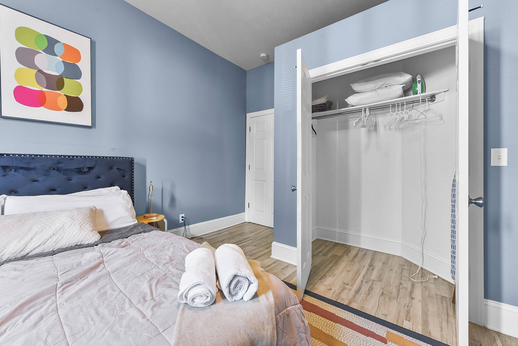 1 bedroom, desk, free WiFi, bed sheets